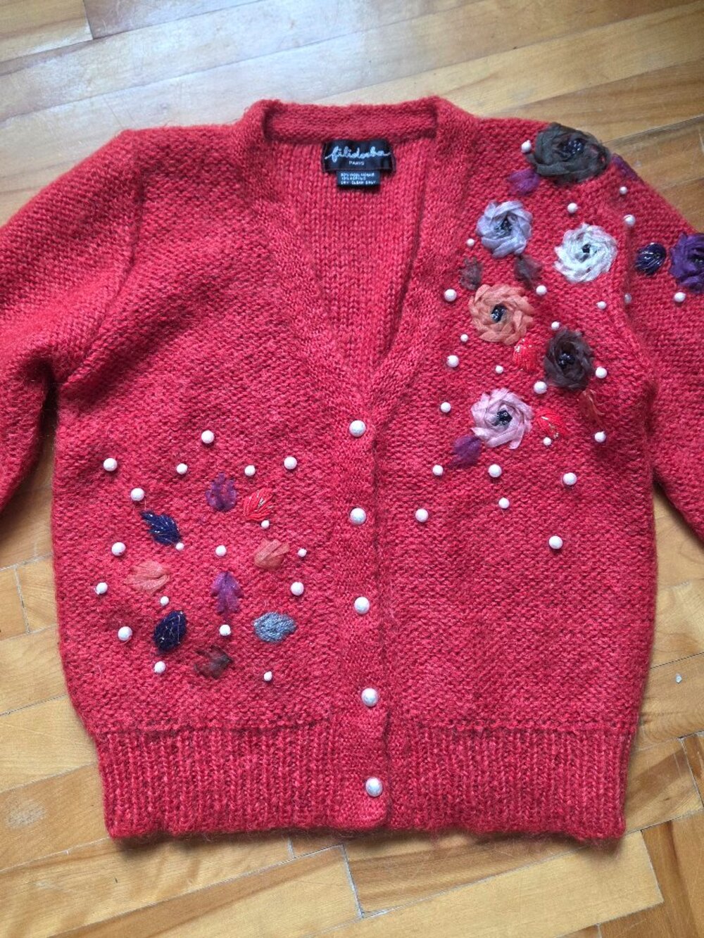 Stunning Red FILIDERBO PARIS Cardigan Pearls and Floral